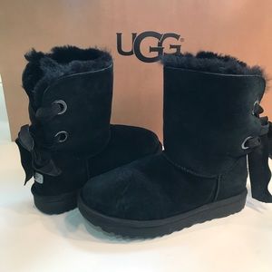 NEW UGG Black Suede Boots Bailey Ribbon Sz 7